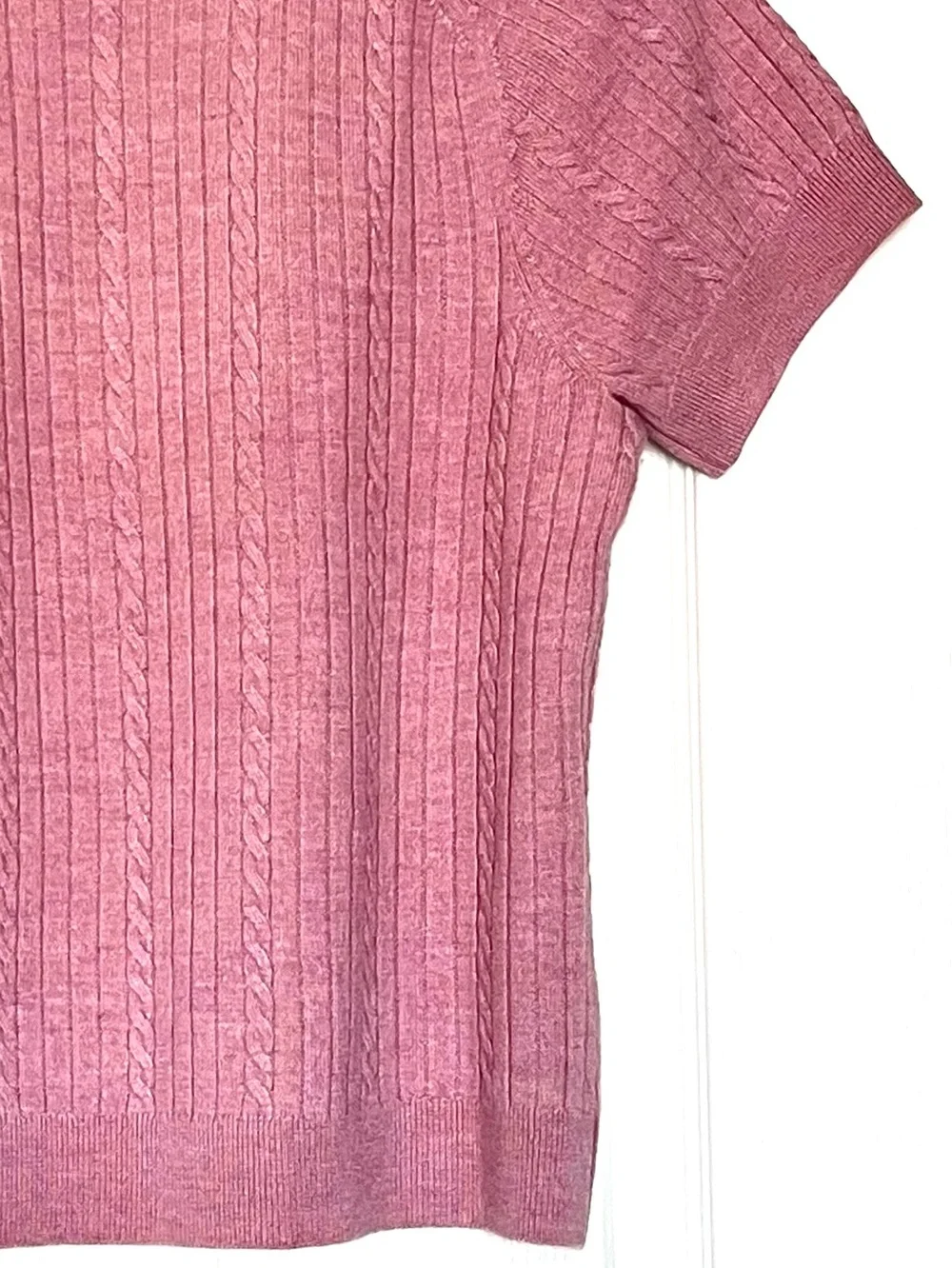 Tahari 100% Merino Wool Cable Knit Mock Neck Sweater Size M Romantic Coquette - Picture 9 of 10